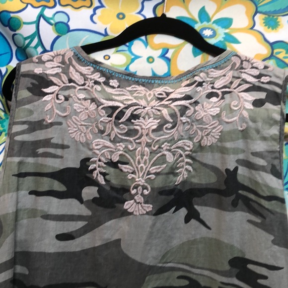 Johnny Was camouflage linen dress - Picture 7 of 8